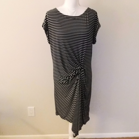 Kenneth Cole Reaction Black/White Stripe Knot Dress or Beach Cover-up - Picture 1 of 10